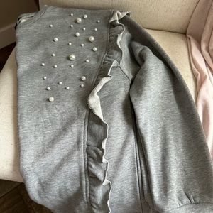 Cute ruffled, beaded top